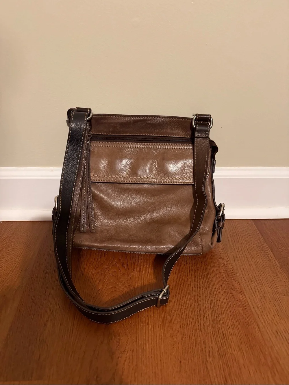 VTG Fossil Brown Leather Crossbody Purse Organizer Wallet Bag Zip Pockets